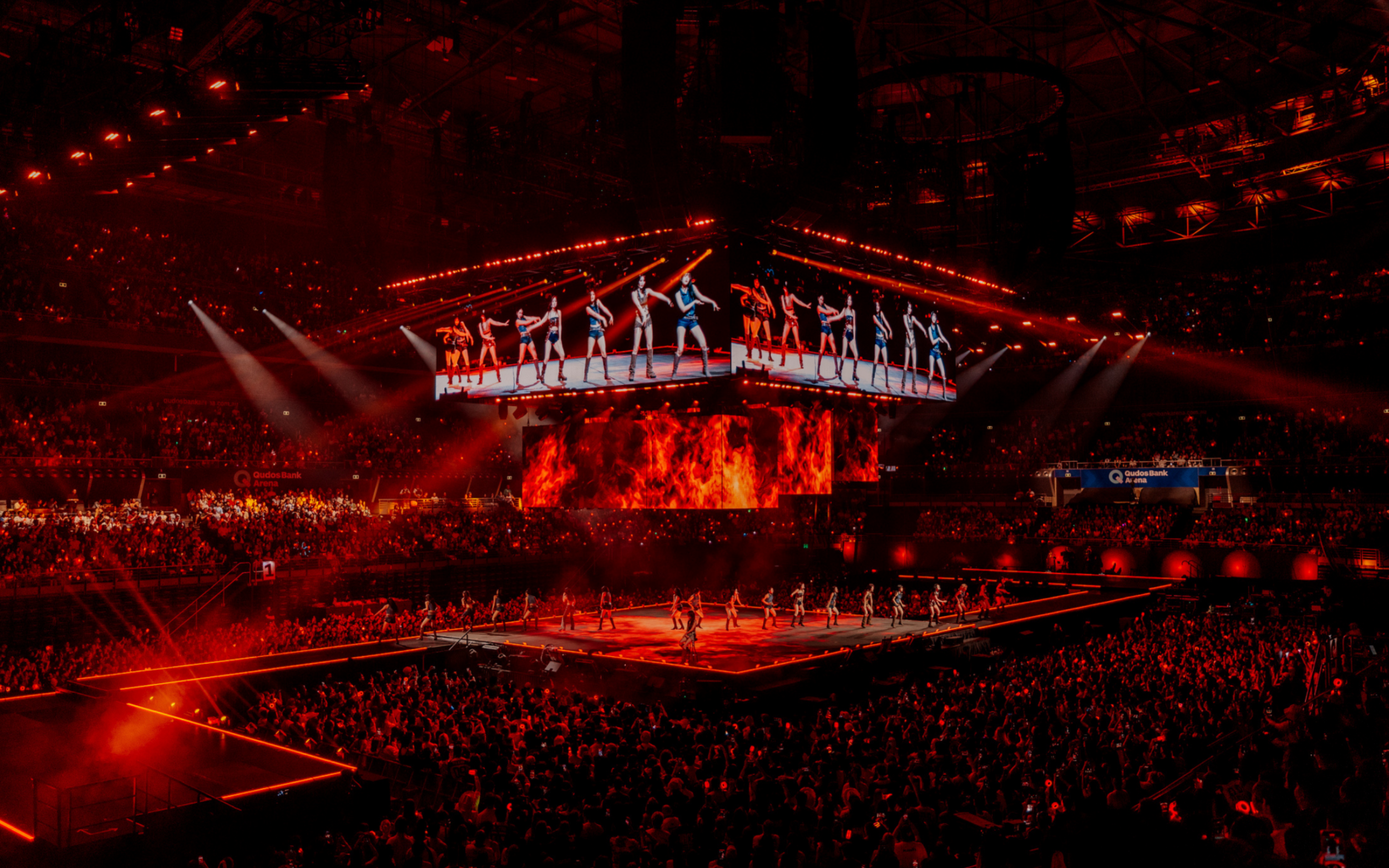 Twice-at-Qudos-Bank-Arena-©-Jess-GleesonLive-Nation