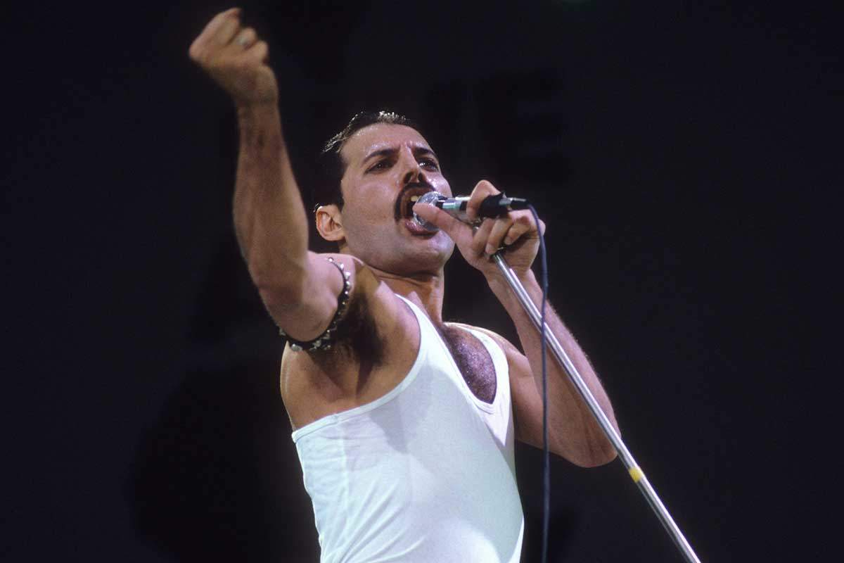queen-freddie-mercury-live-aid